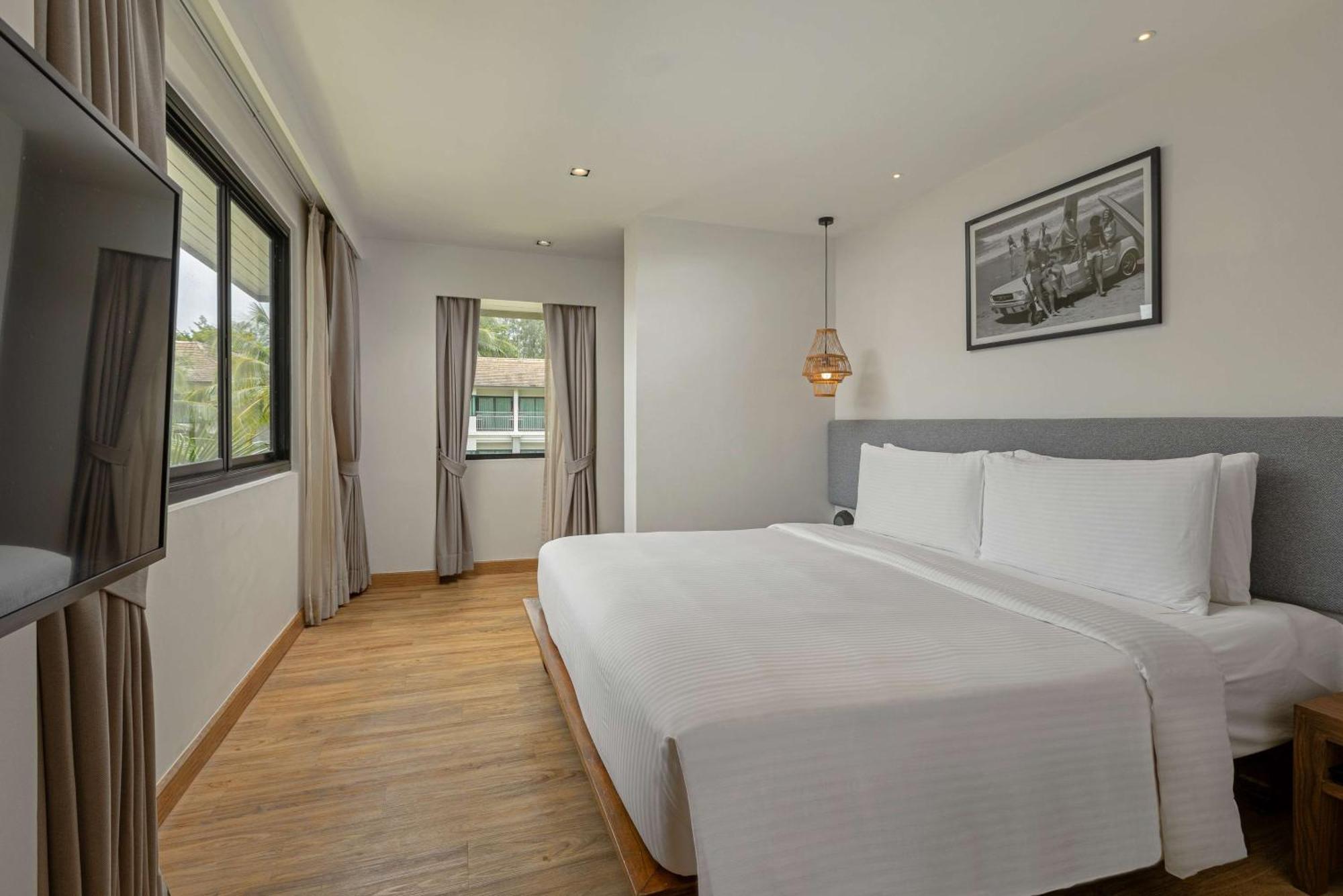 Outrigger Khao Lak Beach Resort - Sha Extra Plus Extérieur photo Deluxe Room